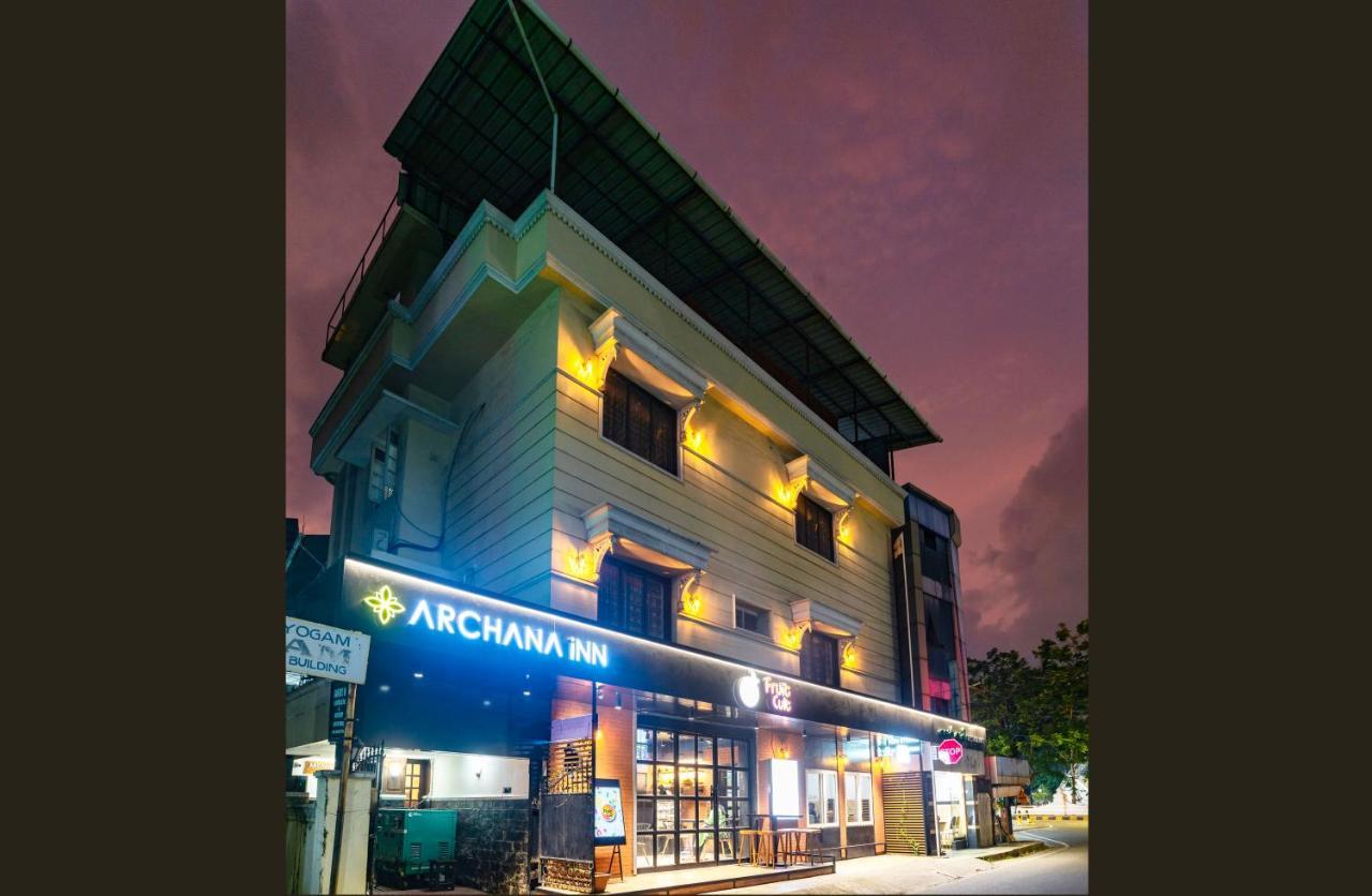 Hotel Archana Inn Kochi Buitenkant foto