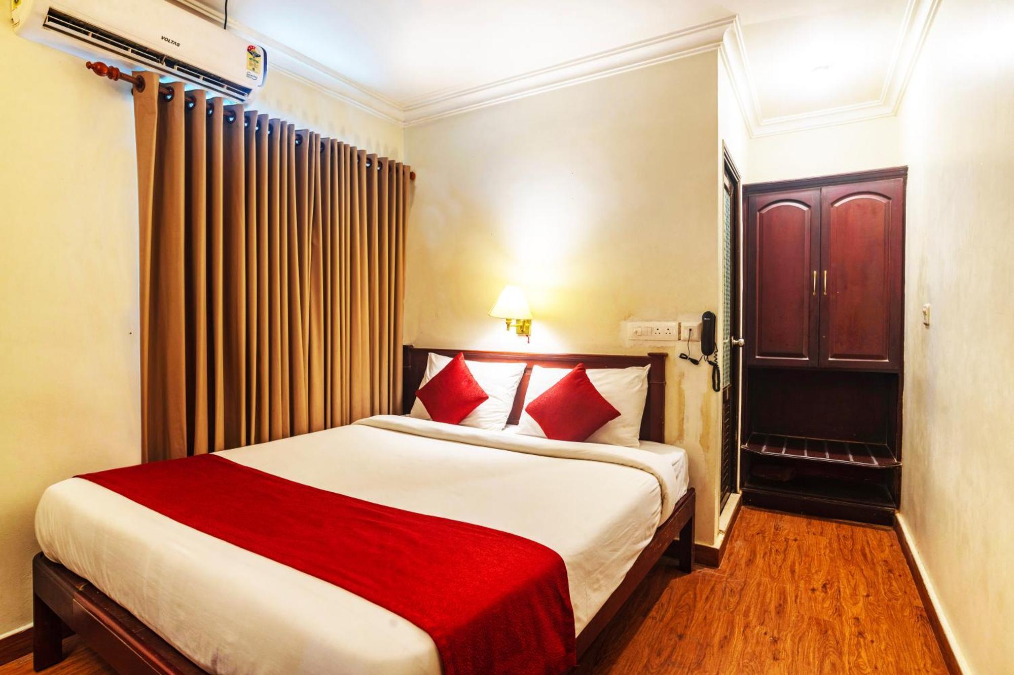 Hotel Archana Inn Kochi Kamer foto