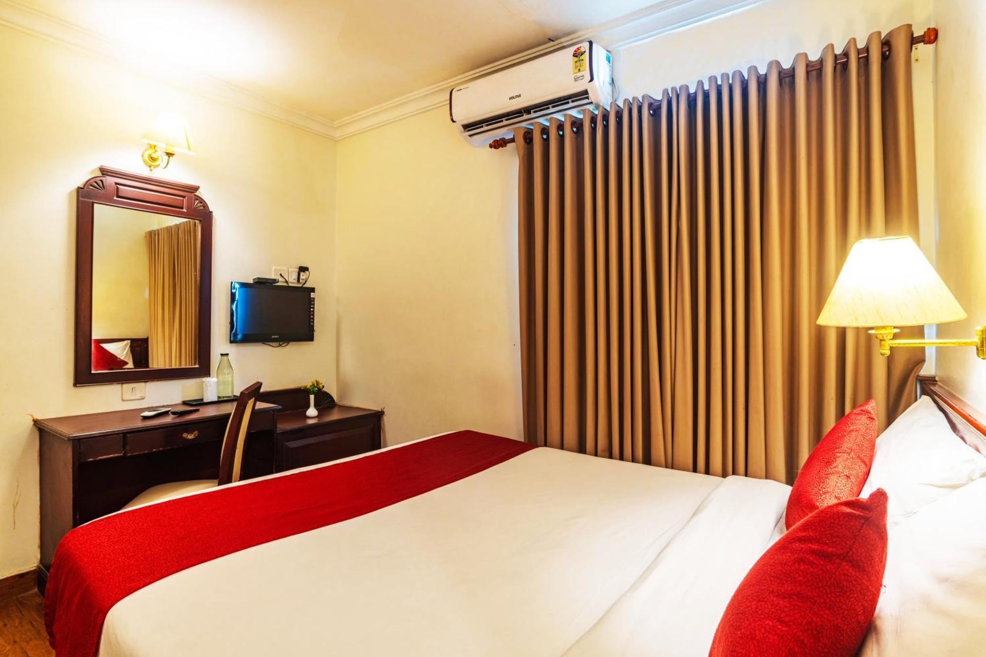 Hotel Archana Inn Kochi Kamer foto