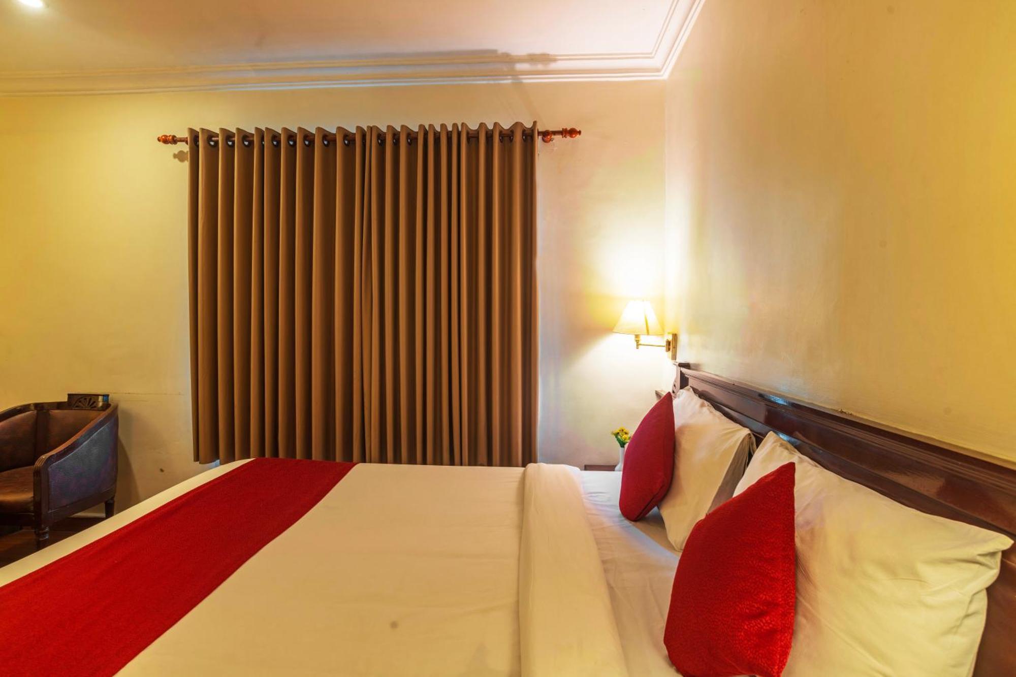 Hotel Archana Inn Kochi Kamer foto